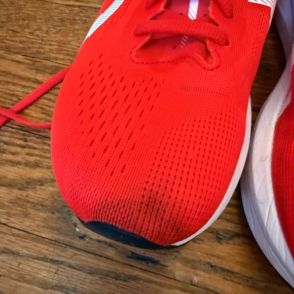 ASICS Magic Speed 4 - Picture 6 of 6